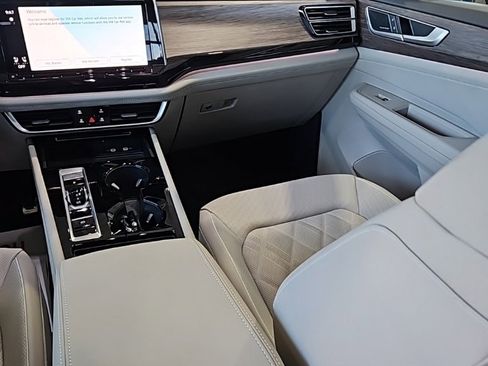 New 2026 Volkswagen Atlas SEL Premium R-Line image 25