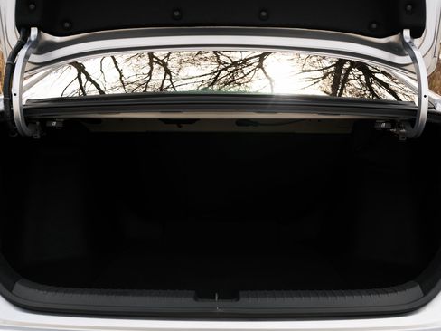 Used 2023 Honda Accord Touring image 45