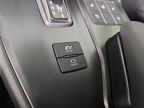 New 2026 Lexus UX 300h AWD image 26