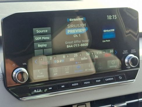 Used 2024 Mitsubishi Outlander SEL image 20