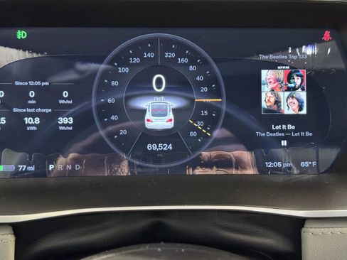 Used 2014 Tesla Model S 85 image 16