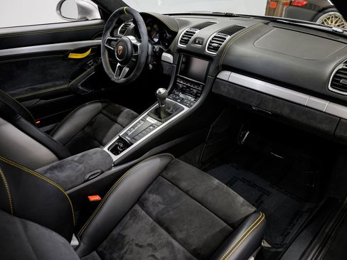 Used 2016 Porsche Cayman GT4 RWD image 25