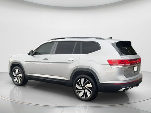 New 2026 Volkswagen Atlas SE FWD image 6