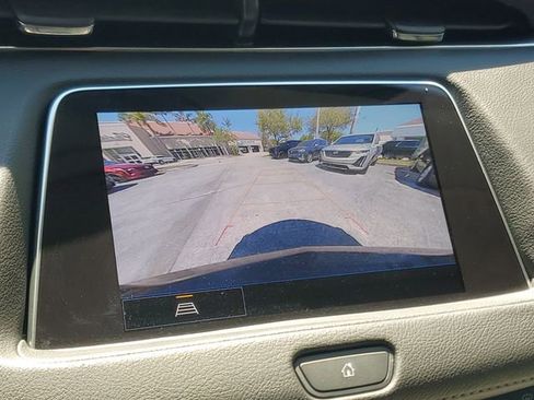 Certified 2023 Cadillac XT4 Luxury image 25