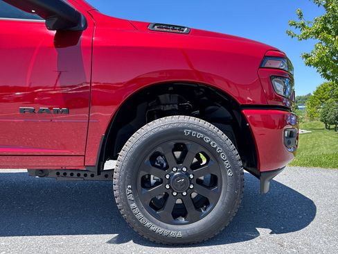 New 2026 RAM 2500 Big Horn AWD/4WD image 21