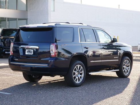 Used 2020 GMC Yukon Denali AWD/4WD image 3