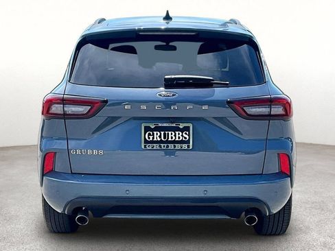 Used 2024 Ford Escape ST-Line w/ Tech Pack #1 FWD image 5
