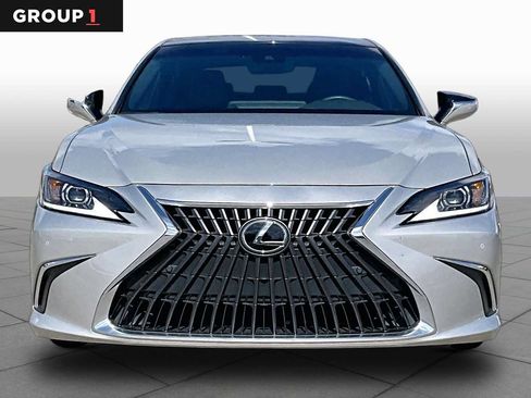 Certified 2024 Lexus ES 350 w/ Premium Package FWD image 4