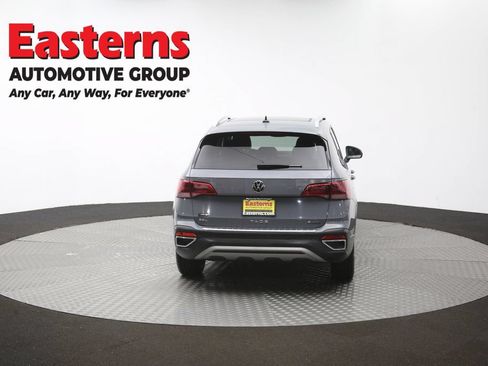 Used 2023 Volkswagen Taos SEL AWD/4WD image 37