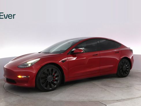 Used 2022 Tesla Model 3 Performance image 15