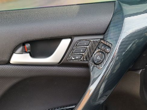 Used 2013 Acura TSX Sedan image 18