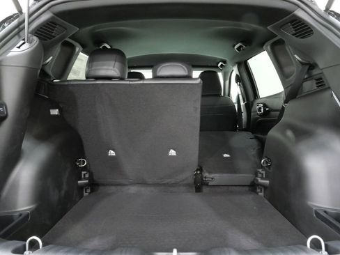 New 2026 Jeep Compass Latitude image 26