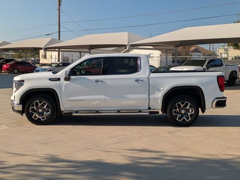 Certified 2023 GMC Sierra 1500 SLT image 6
