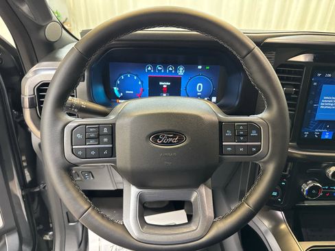 Used 2025 Ford F150 Lariat w/ Equipment Group 502A High AWD/4WD image 13