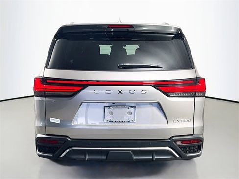 Used 2024 Lexus LX 600 F Sport image 6