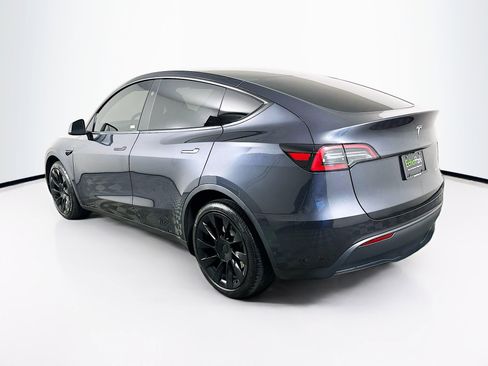 Used 2024 Tesla Model Y Long Range image 5