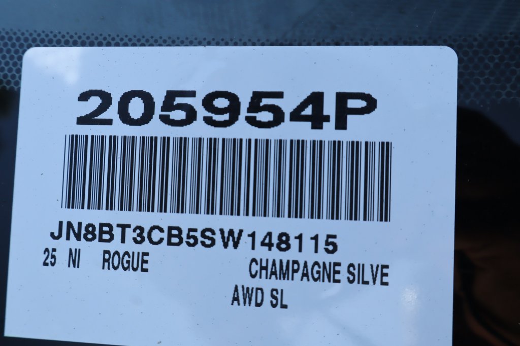 Used 2025 Nissan Rogue SL w/ SL Premium Package AWD/4WD image 34