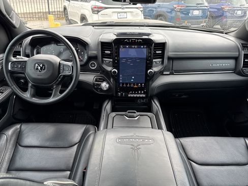 Used 2024 RAM 1500 Limited image 11