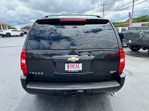 Used 2011 Chevrolet Tahoe LTZ AWD/4WD image 3