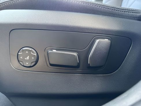 New 2026 BMW 530i xDrive w/ M Sport Package image 16