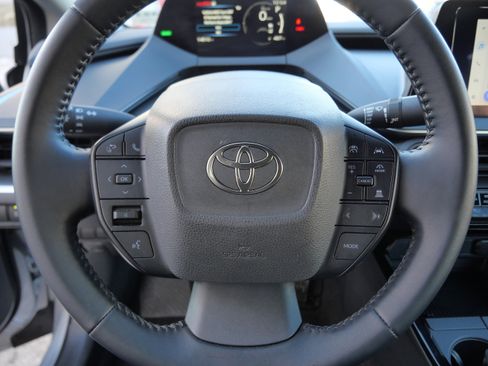 Certified 2025 Toyota Prius LE image 26