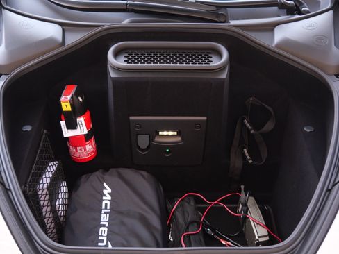 Used 2023 McLaren 720S Performance image 27