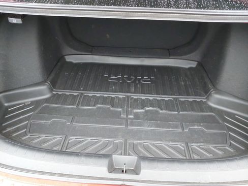 Used 2024 Honda Civic Sport image 13