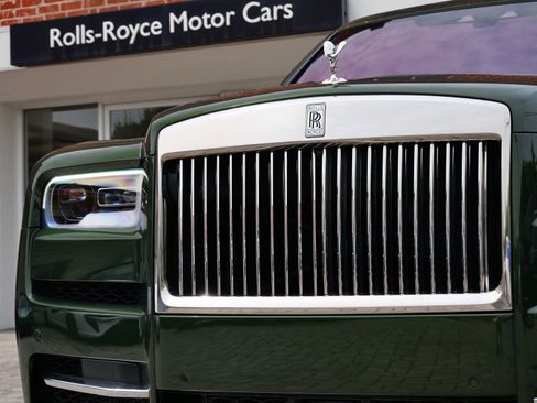Certified 2023 Rolls-Royce Cullinan w/ Cullinan Package image 7