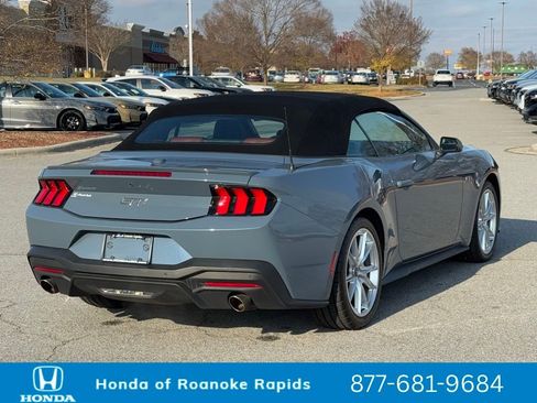 Used 2024 Ford Mustang GT Premium image 24