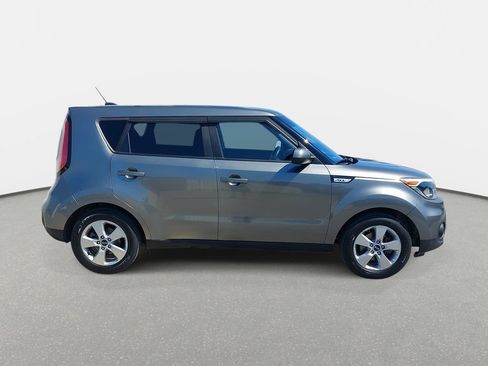 Used 2019 Kia Soul w/ Convenience Package FWD image 4