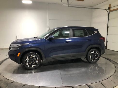 New 2026 Kia Seltos EX image 4