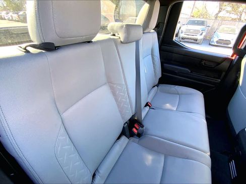 Used 2025 Toyota Tacoma SR5 image 19