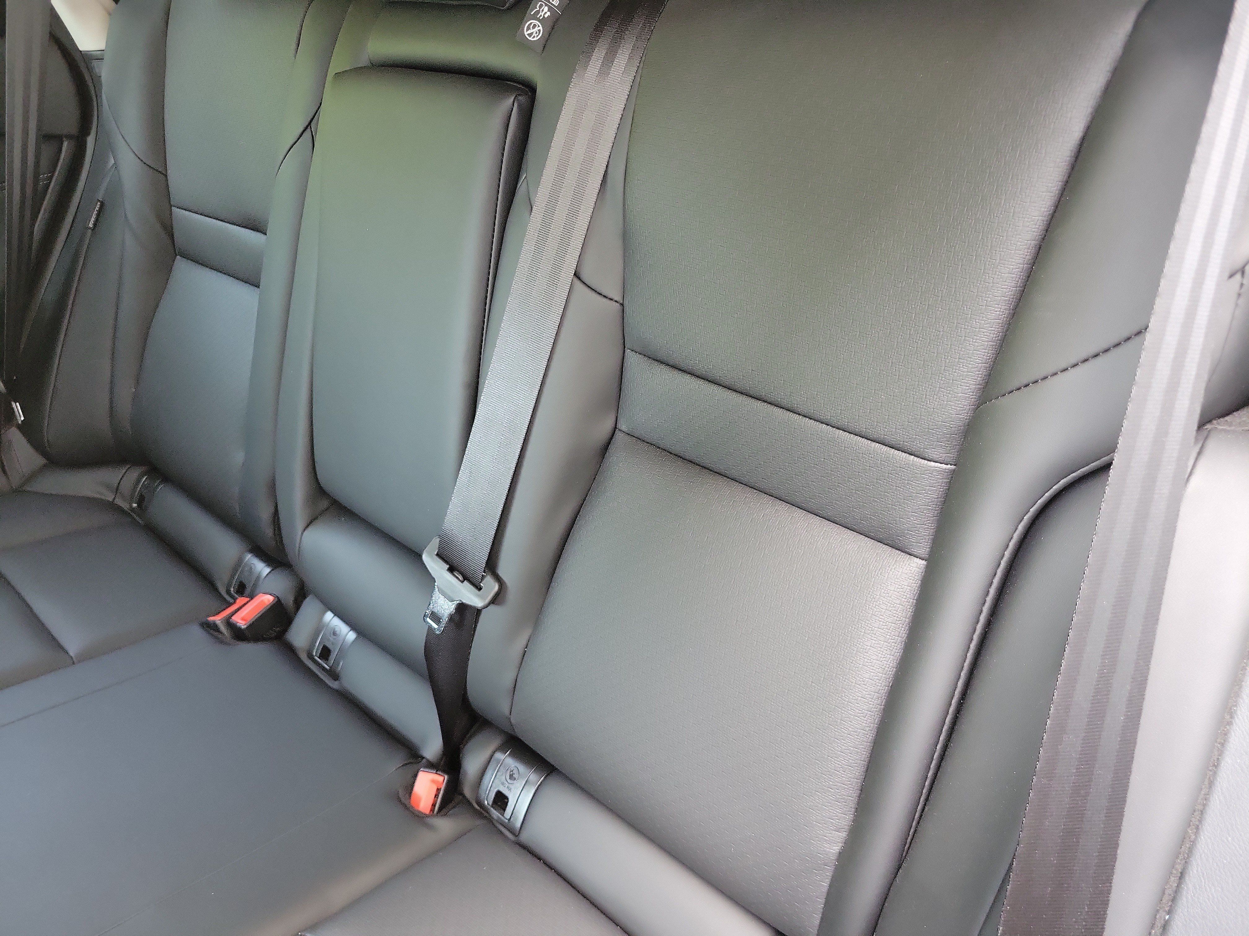 Used 2026 Nissan Rogue Dark Armor FWD image 12