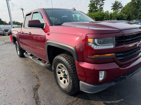 Used 2017 Chevrolet Silverado 1500 LT w/ True North Edition AWD/4WD image 12