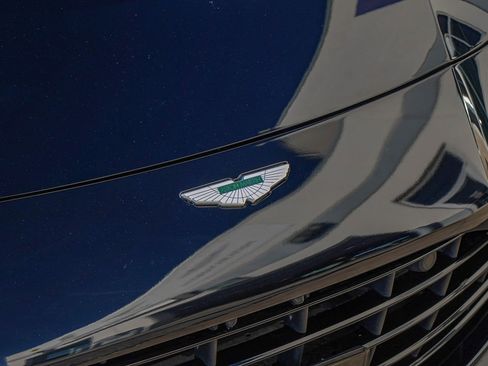 Used 2022 Aston Martin V8 Vantage Coupe RWD image 6