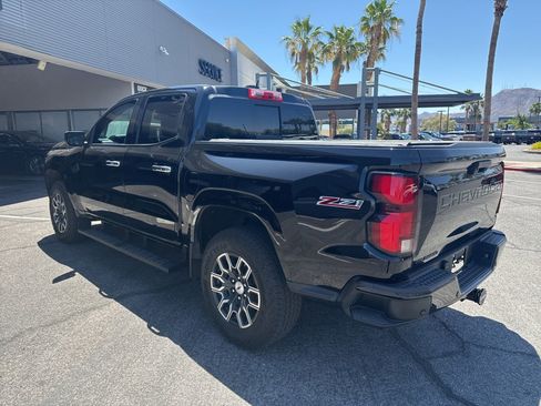 Used 2024 Chevrolet Colorado Z71 w/ Z71 Convenience Package 2 AWD/4WD image 7