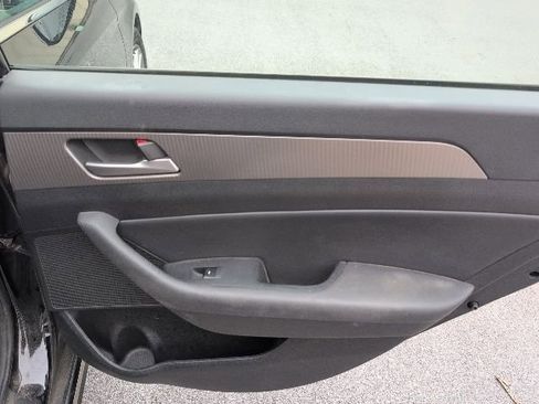 Used 2019 Hyundai Sonata Sport image 16