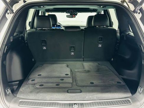 Certified 2023 Jeep Grand Cherokee Altitude image 28