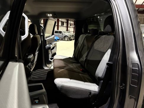 Used 2021 Ford F150 XLT w/ Equipment Group 302A High RWD image 18