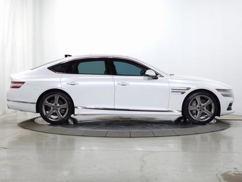 Used 2021 Genesis G80 3.5T w/ Prestige Package image 12