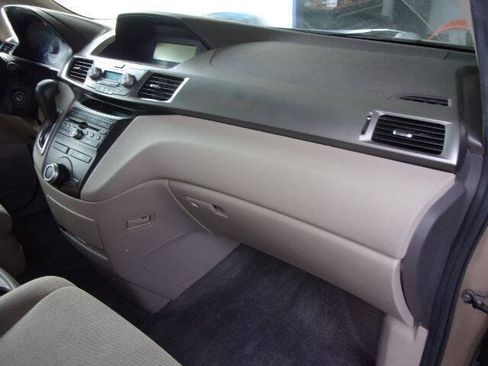 Used 2011 Honda Odyssey EX image 26