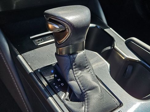 Used 2023 Lexus ES 350 w/ Premium Package image 15