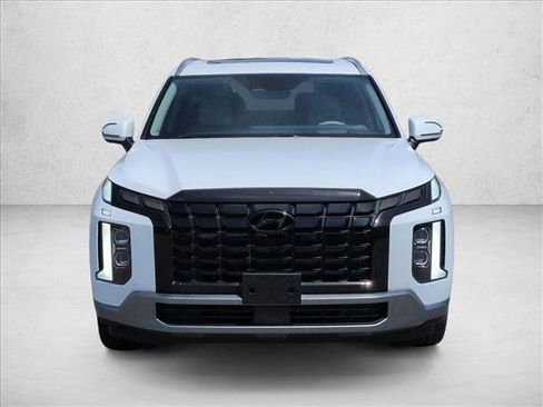 Used 2025 Hyundai Palisade Limited AWD/4WD image 3