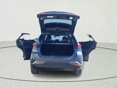 Used 2021 Toyota Venza Limited w/ Advanced Technology Package image 12