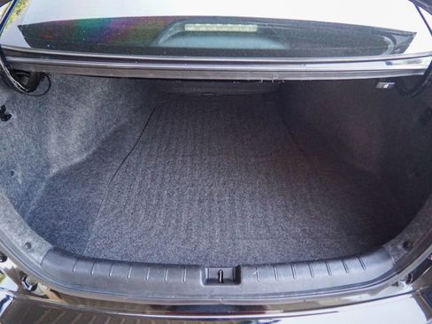 Used 2014 Honda Accord LX image 8