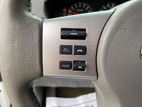 Used 2017 Nissan Frontier SV w/ SV Value Truck Package image 60