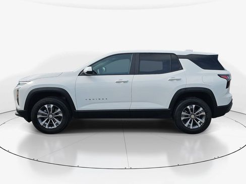 Used 2026 Chevrolet Equinox LT FWD image 10
