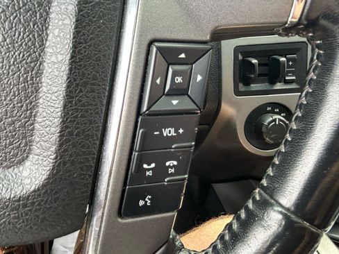 Used 2016 Ford Expedition Platinum AWD/4WD image 21