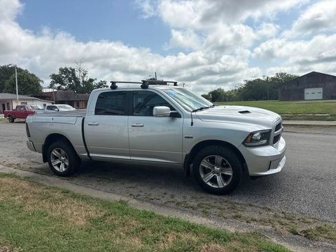 Used 2016 RAM 1500 Sport w/ Convenience Group AWD/4WD image 8