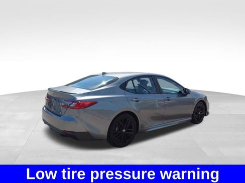Used 2025 Toyota Camry SE FWD image 10